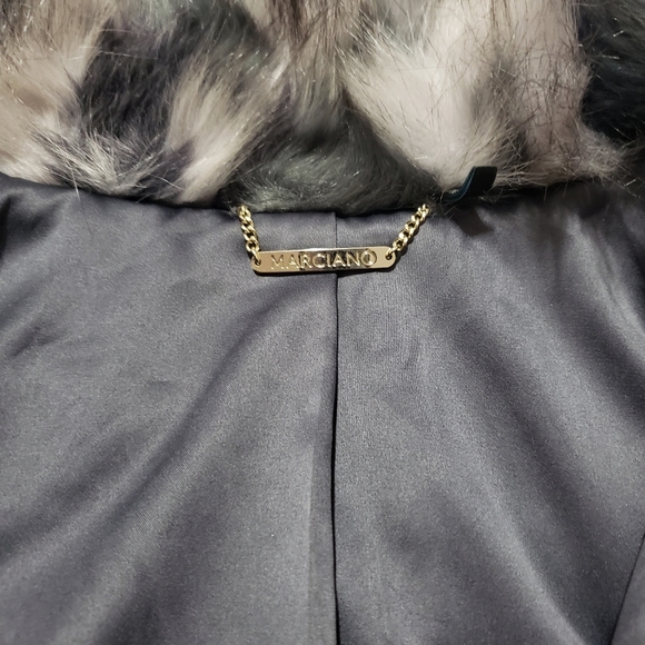 Marciano | Women’s Faux Fur Cape Brown Black Size M - Picture 4 of 6